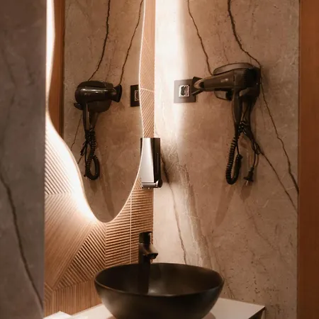 Tradicija فندق 4*